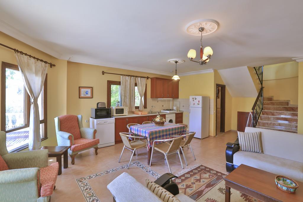 Apart Otel Lycian 2*