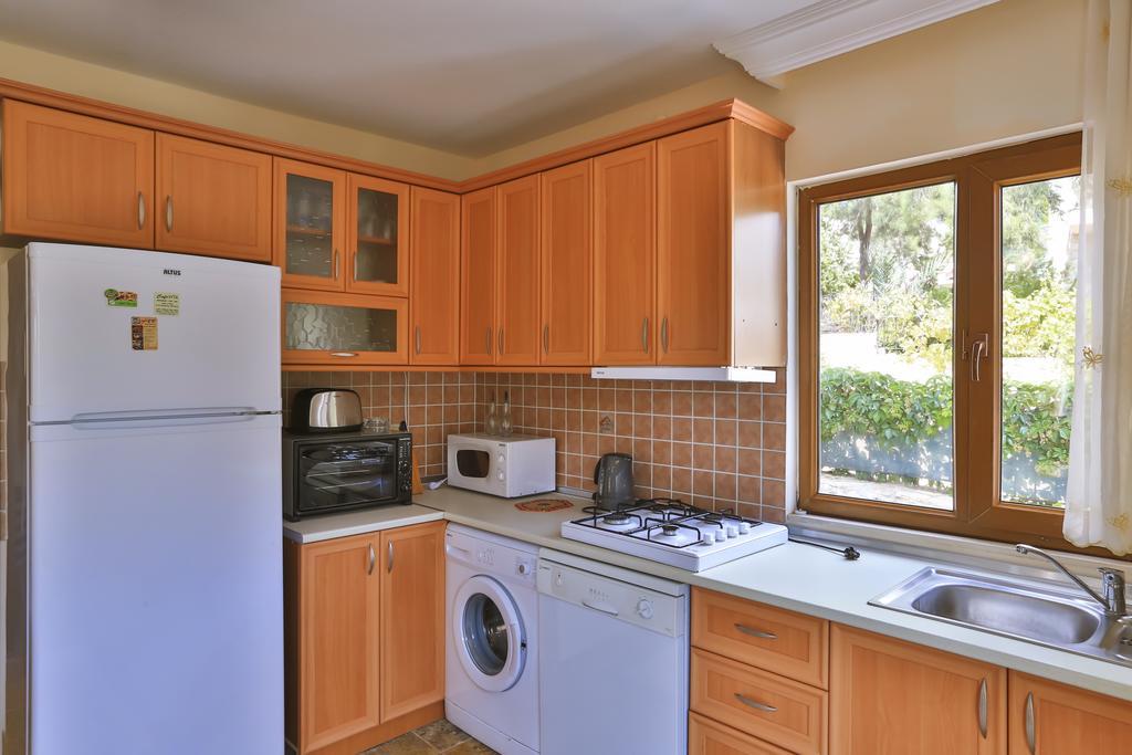 Apart Otel Lycian 2*